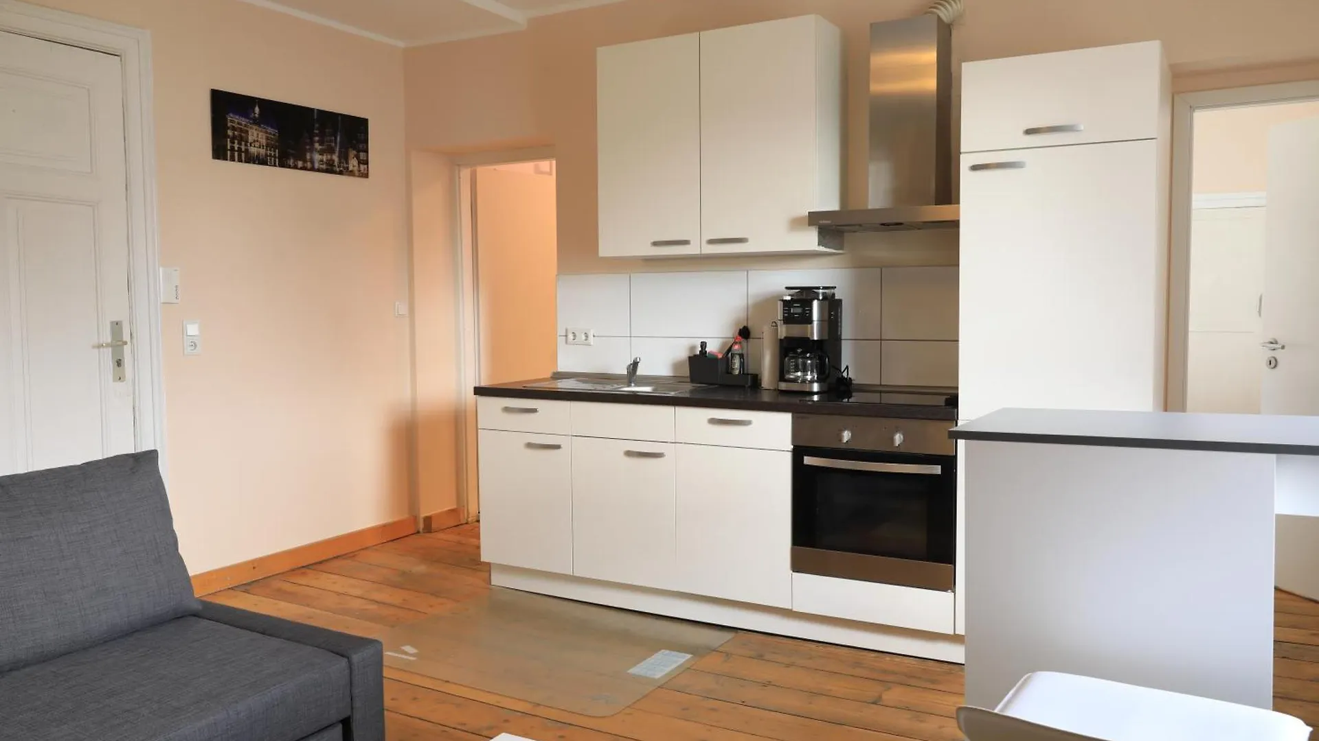 Studio Apartment Bremen 08